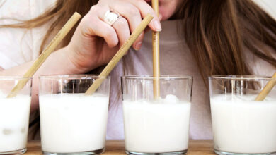 Photo of Почему людям с непереносимостью лактозы все же советуют пить коровье молоко